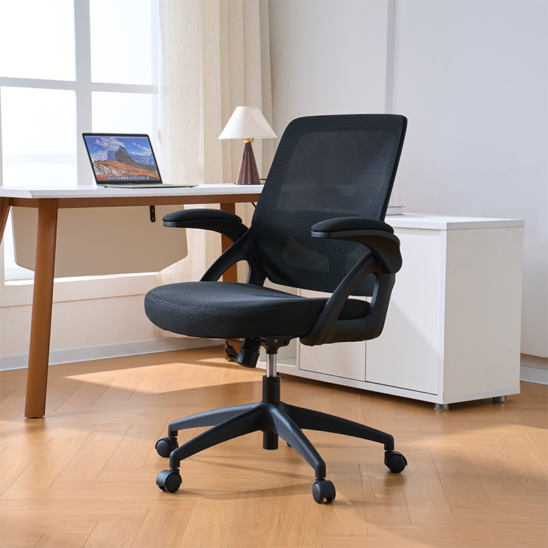 带中背网状旋转功能的家庭办公椅